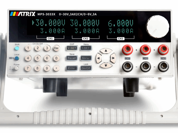 PROGRAMMABLE TRIPLE CHANNEL DC POWER-SUPPLY